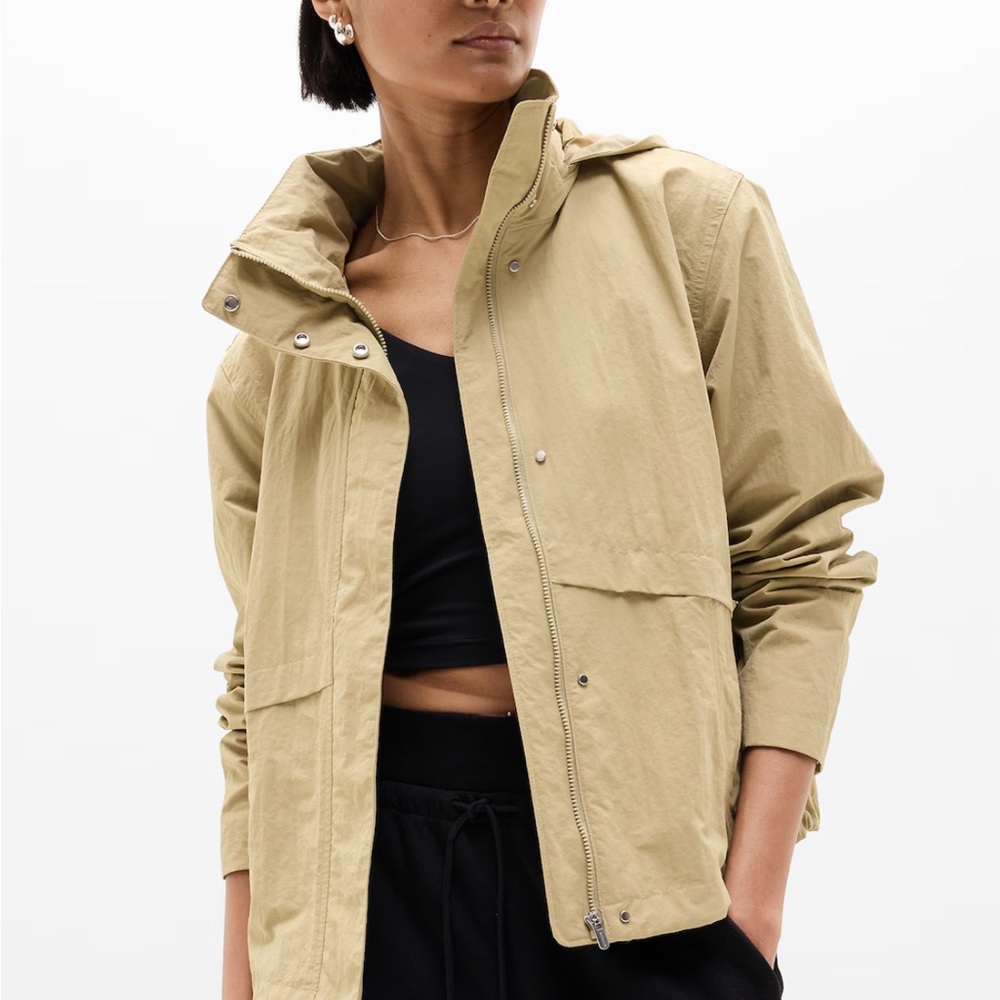 Athleta Everywhere Jacket in Flax Nylon / Cotton Woven